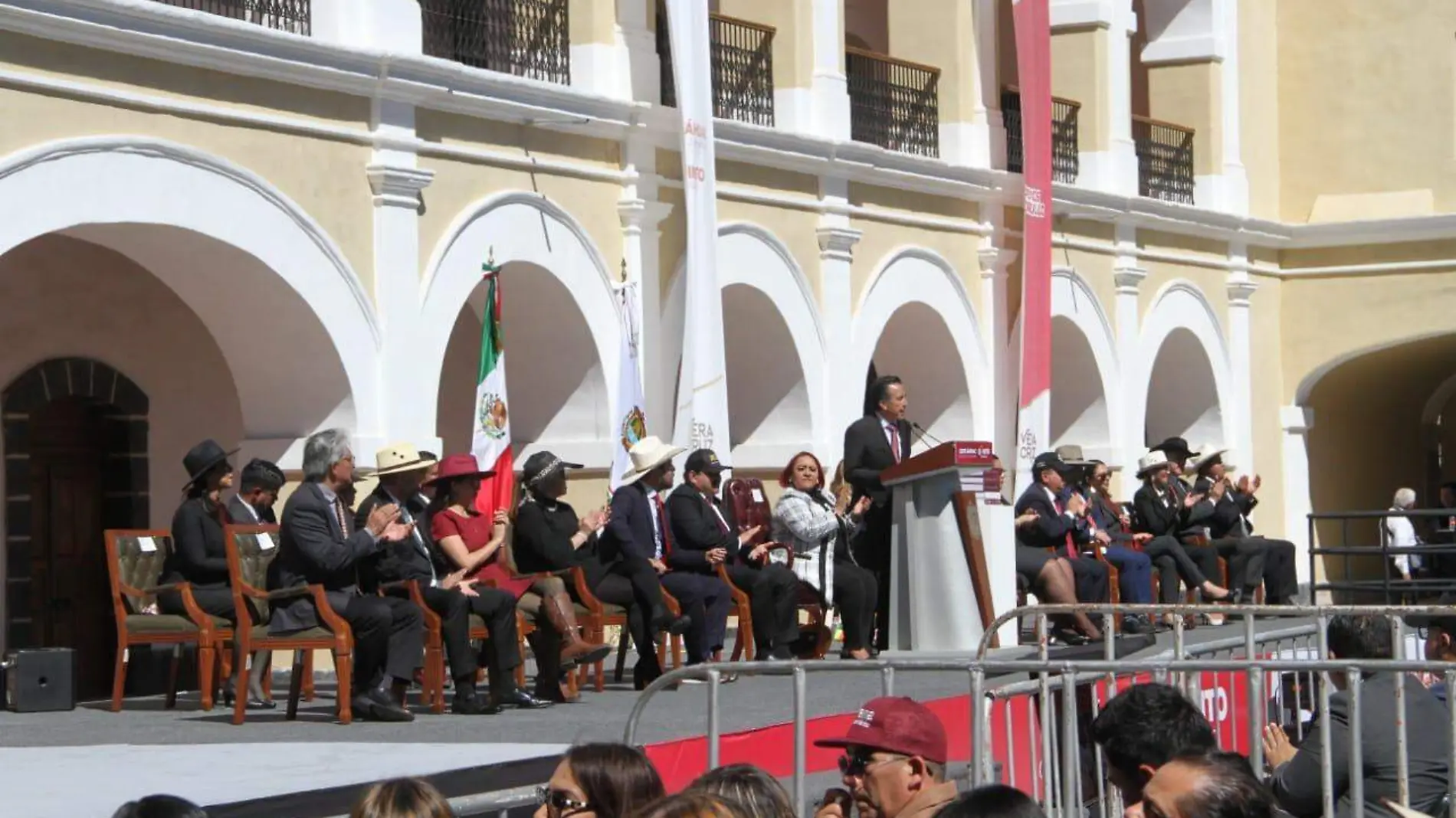 Cuitláhuac García Jiménez realiza Quinto Informe de Gobierno